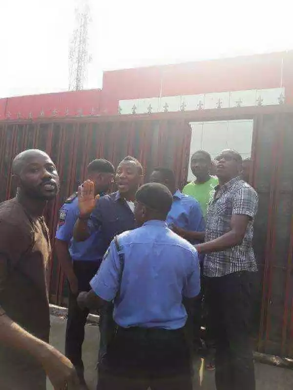 "I Was Attacked In Lagos" -- Arrested SaharaReporters Publisher, Sowore. Video